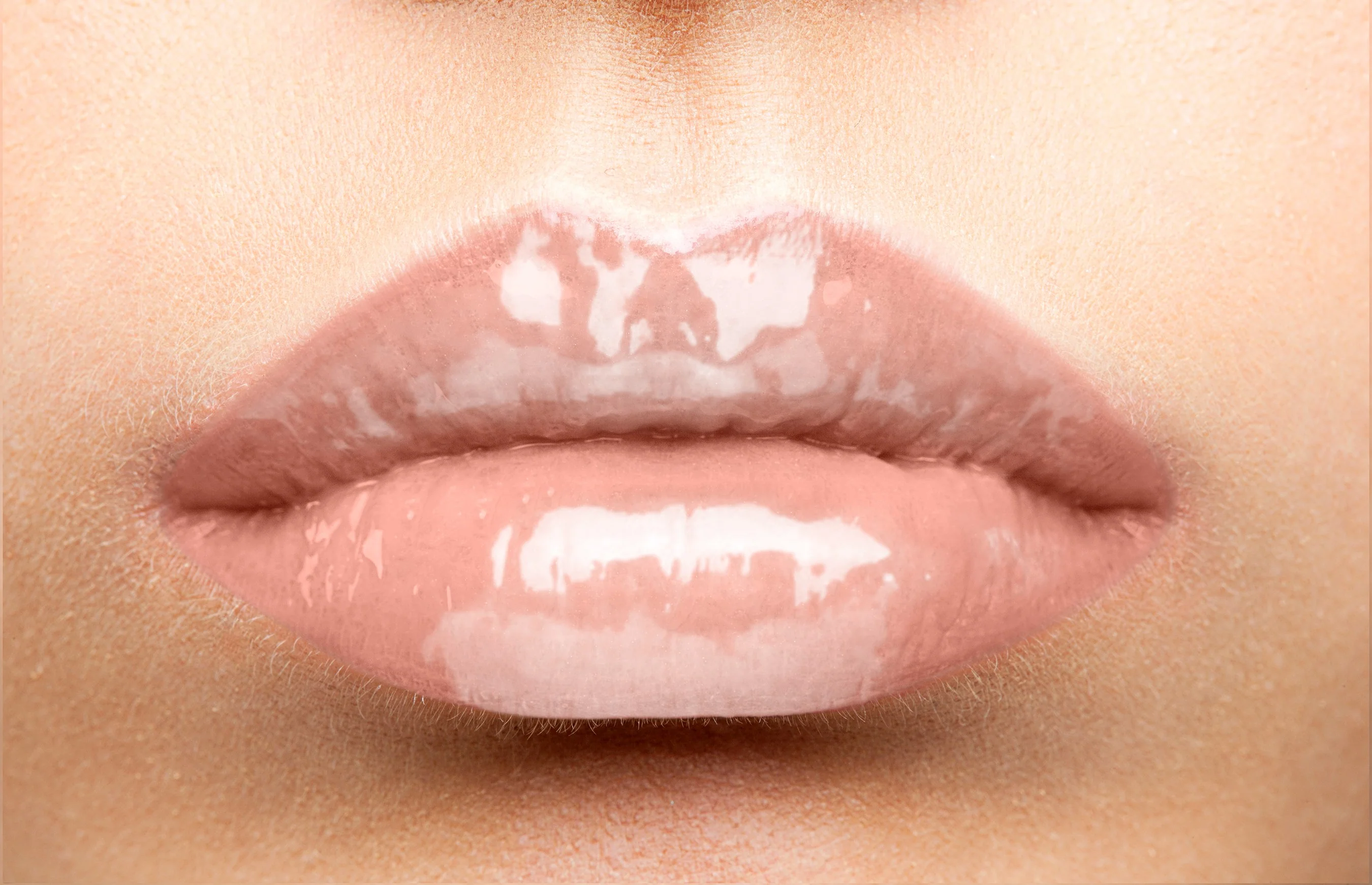 Mini Bubble Gum Rollerball Lip Potion - Image 3